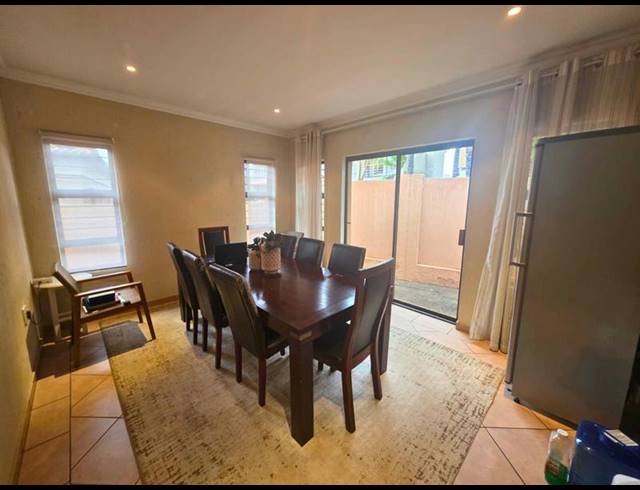 3 BEDROOM PROPERTY TO RENT IN GLEN MARAIS